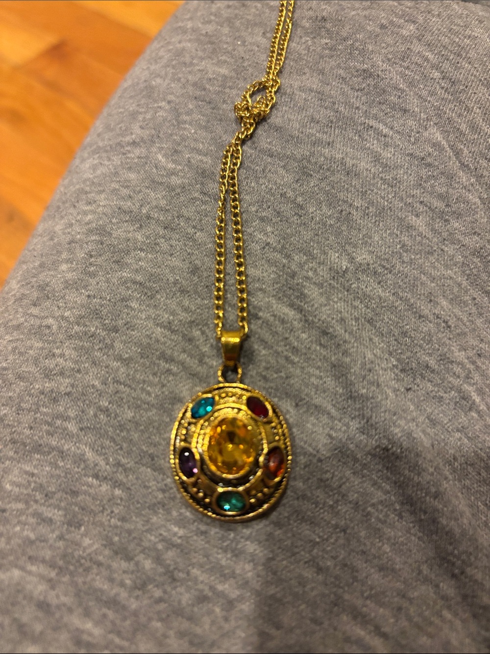 Vintage-Inspired Gold Multi-Gem Pendant Necklace - Women Jewelry